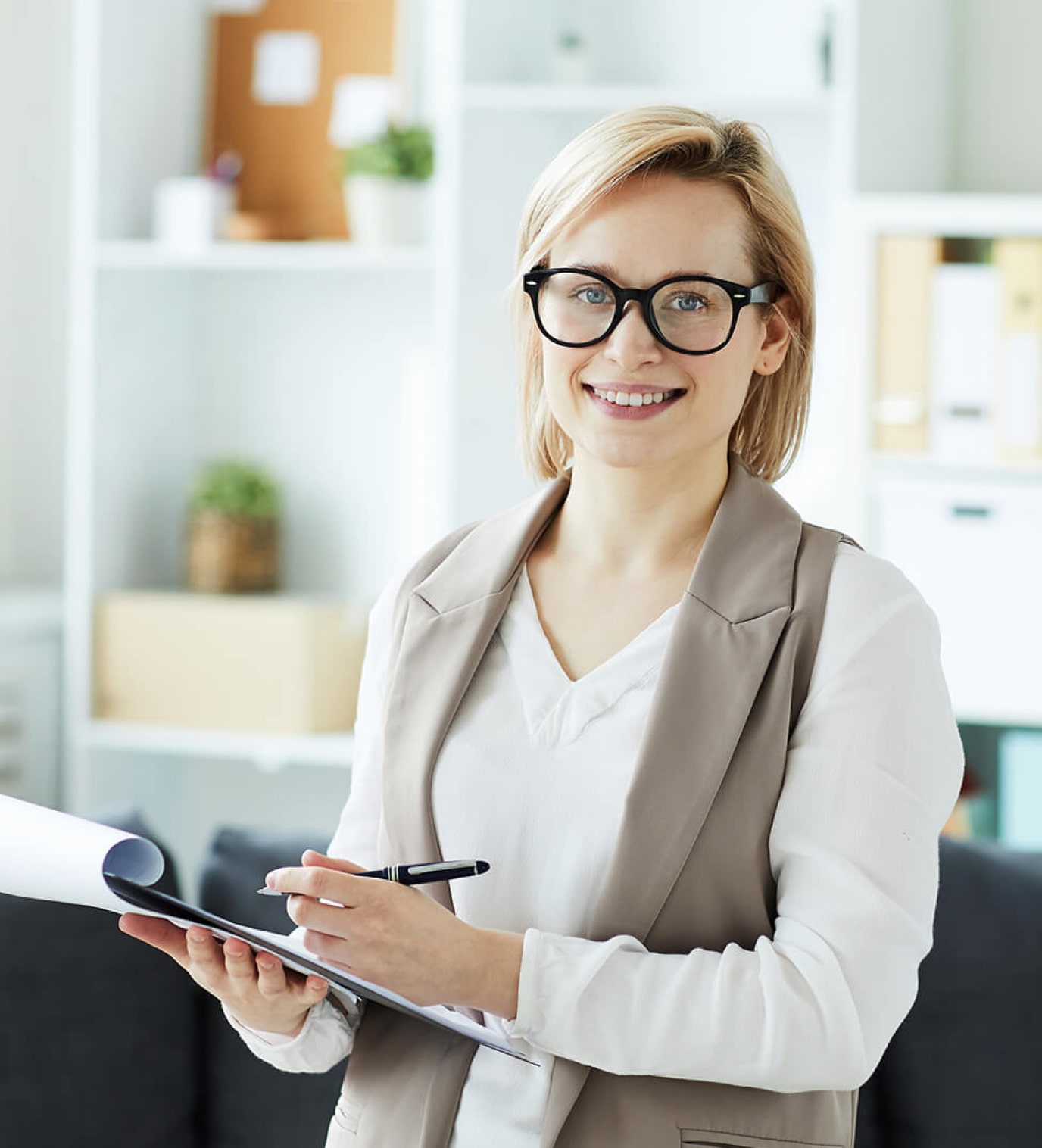 About Image - Mind Well â€“ Psychotherapist Site Template